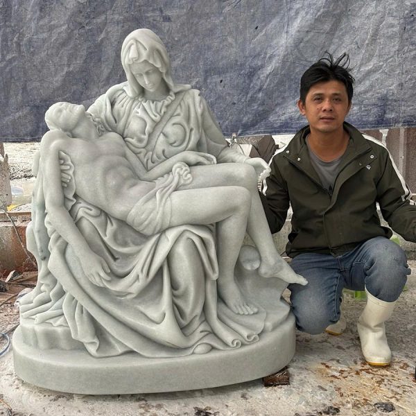 Tượng Đức Mẹ Sầu Bi bằng đá cẩm thạch trắng xanh cao 1,2 mét (ĐMSB11)