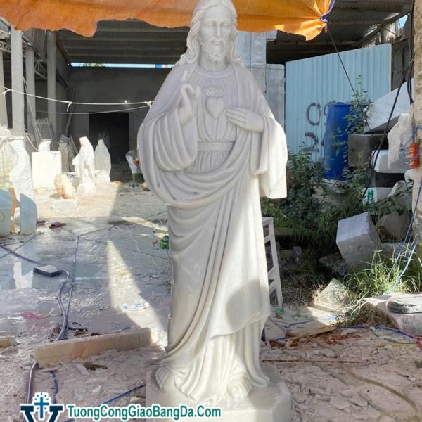 Tượng Thánh Tâm Chúa Giêsu bằng đá nguyên khối cao 1,6 mét (TTC01)